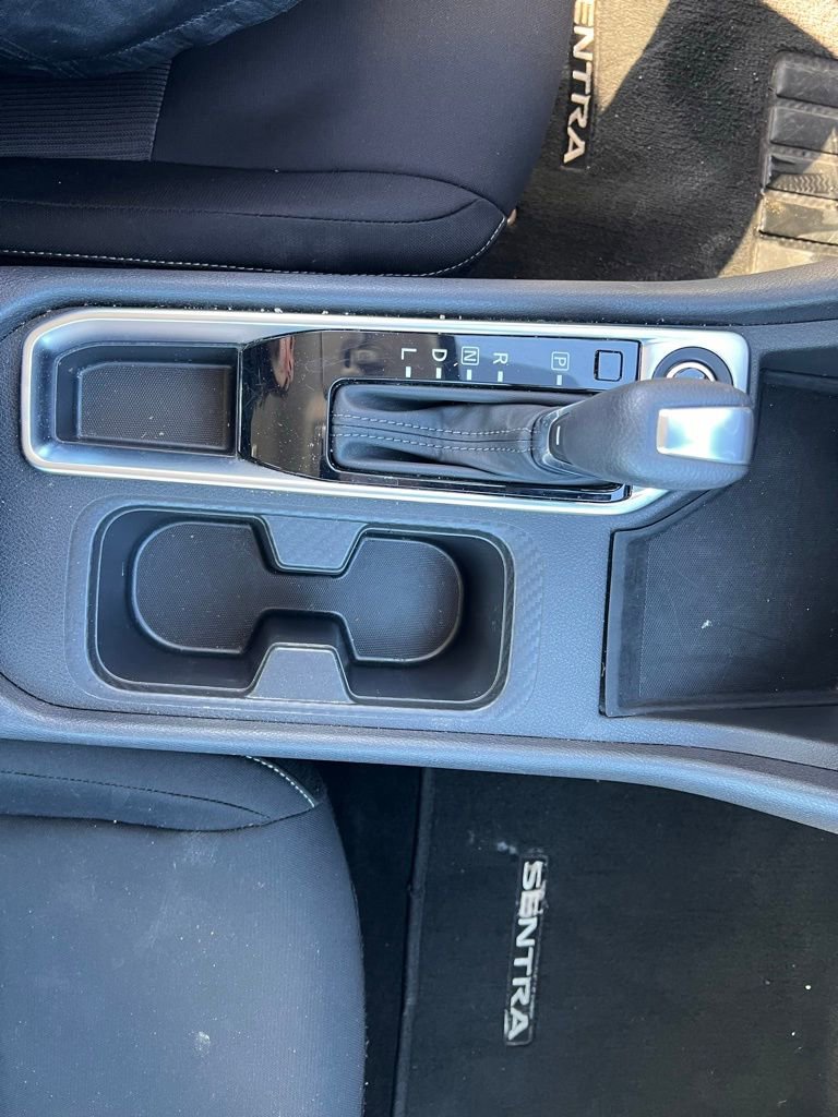 Used 2024 Nissan Sentra SV image 21