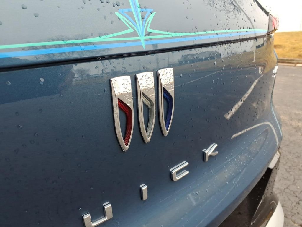 Used 2024 Buick Envista Sport Touring w/ Convenience I Package image 30