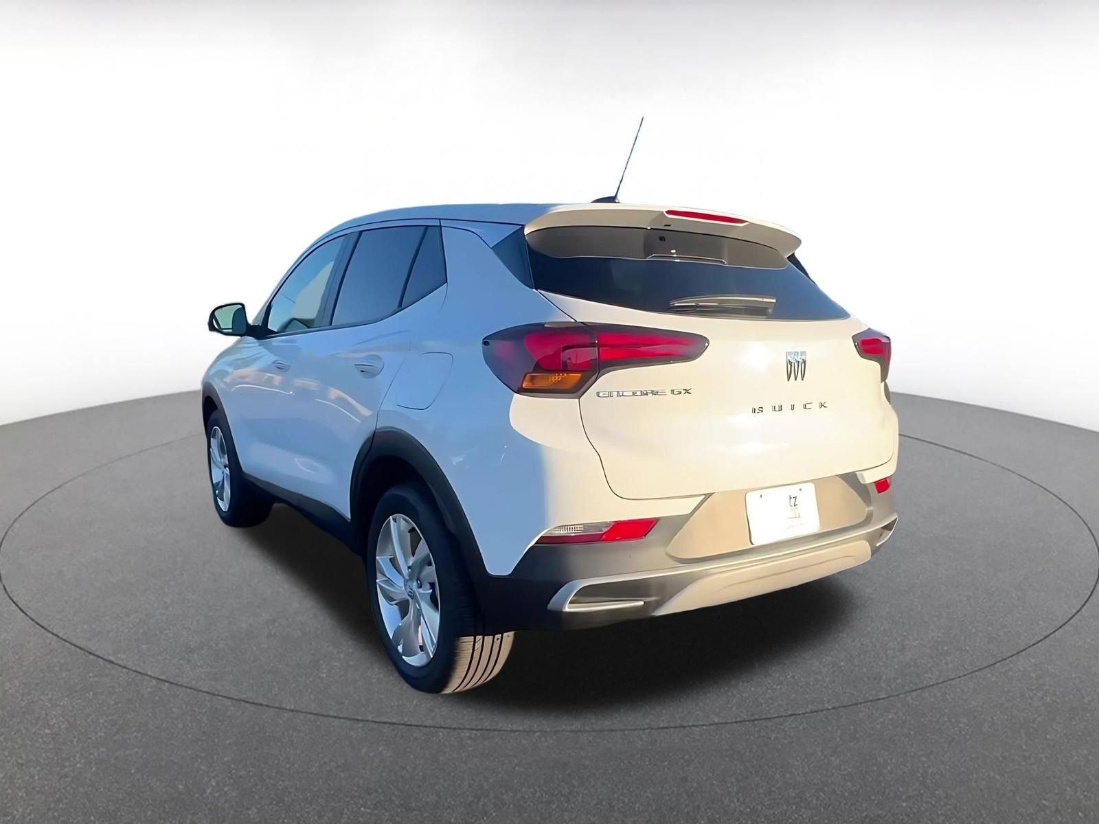 Used 2025 Buick Encore GX Preferred image 11