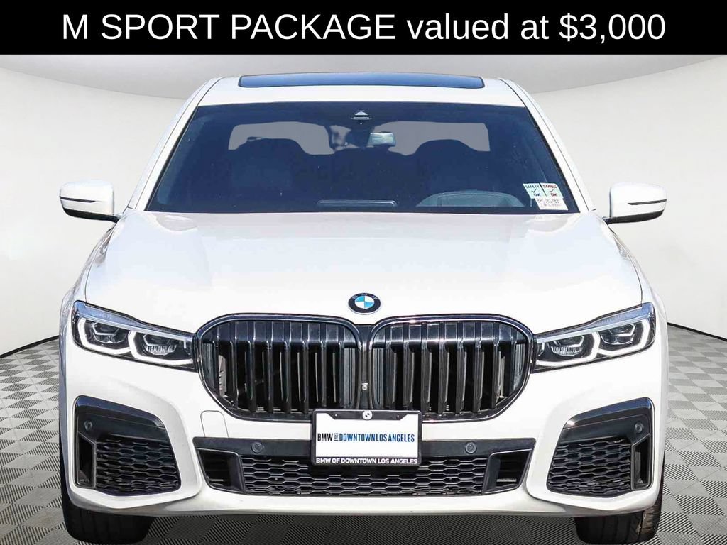 Used 2022 BMW 750Li xDrive AWD/4WD image 2