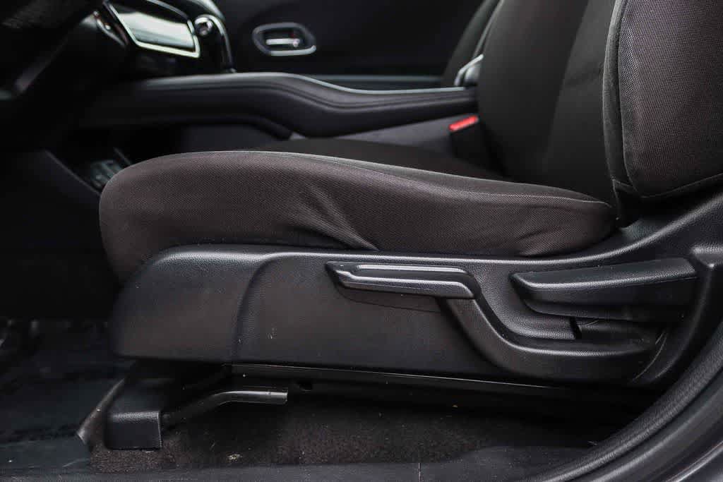 Used 2018 Honda HR-V EX image 20