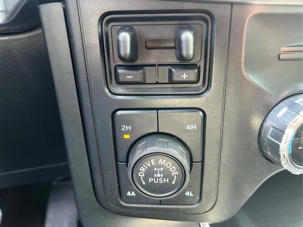 Used 2021 Ford F150 Lariat w/ Equipment Group 502A High image 30