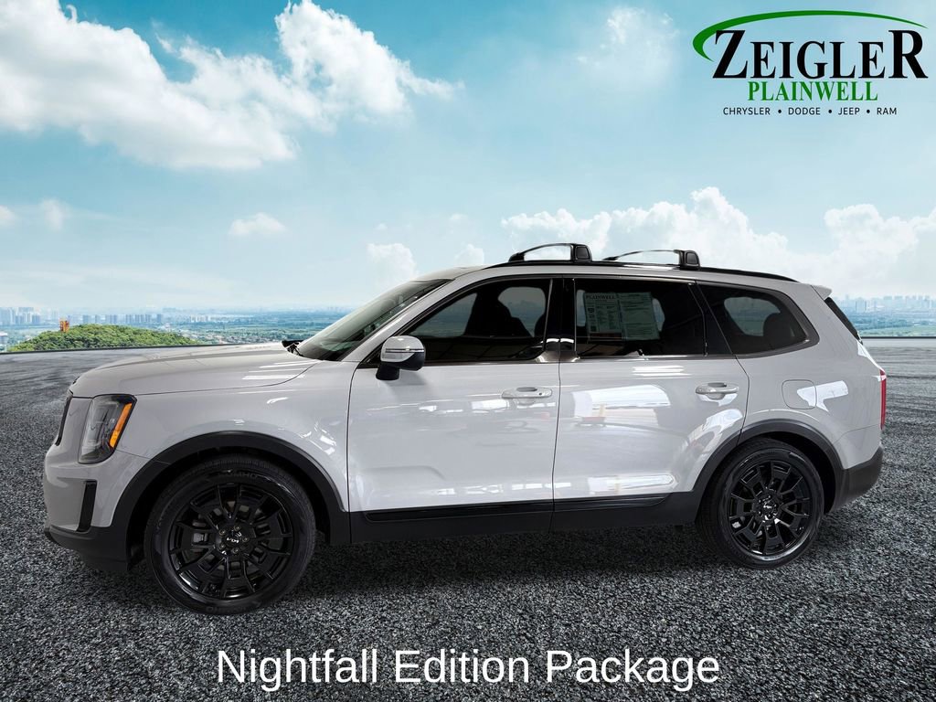 Used 2022 Kia Telluride EX w/ EX Premium Package image 3