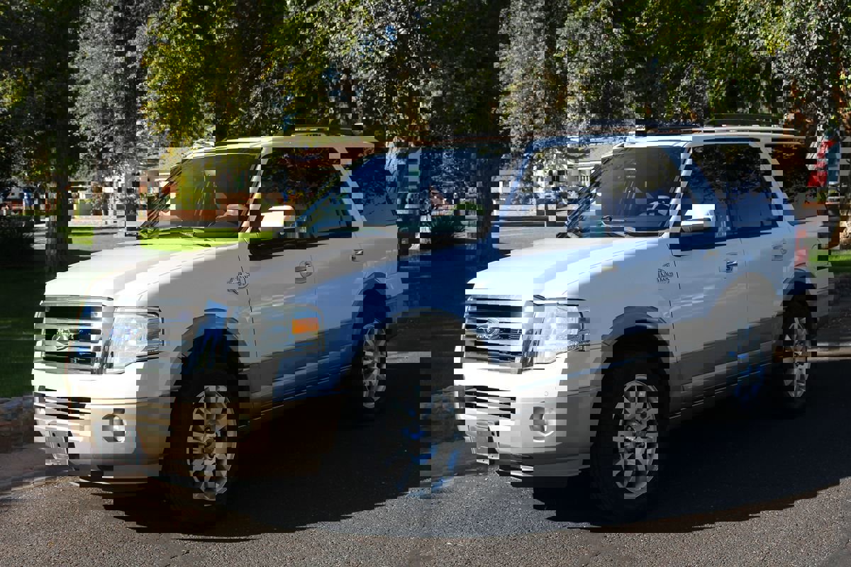 Used 2012 Ford Expedition King Ranch image 32