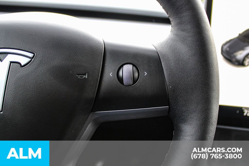 Used 2023 Tesla Model Y Long Range image 25