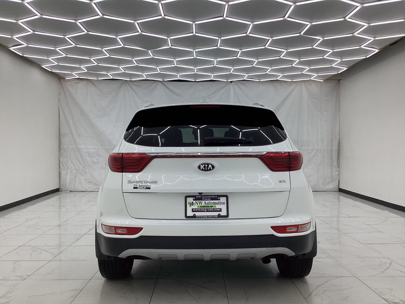 Used 2018 Kia Sportage EX w/ EX Sport Appearance Package AWD/4WD image 10