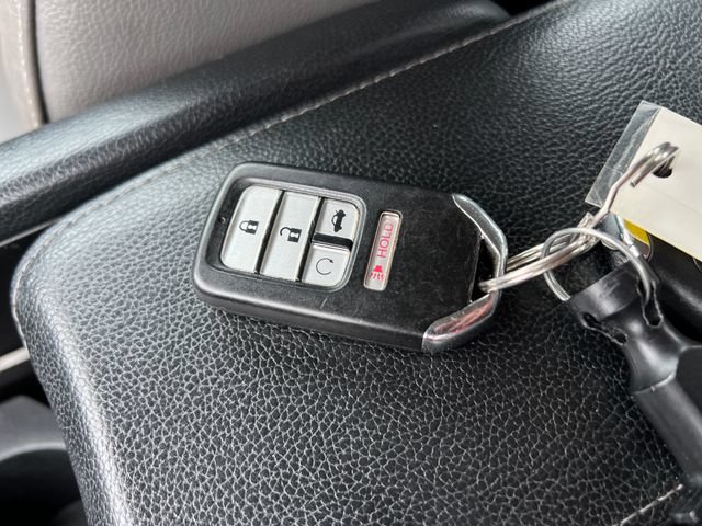 Used 2017 Honda Civic EX-L image 29