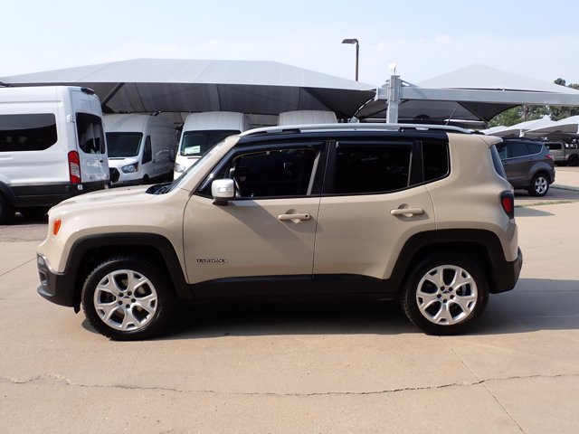 Used 2015 Jeep Renegade Limited w/ Trailer Tow Group AWD/4WD video 2