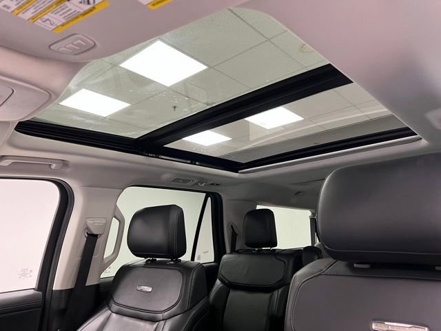 Used 2025 Ford Expedition Max Platinum AWD/4WD image 41