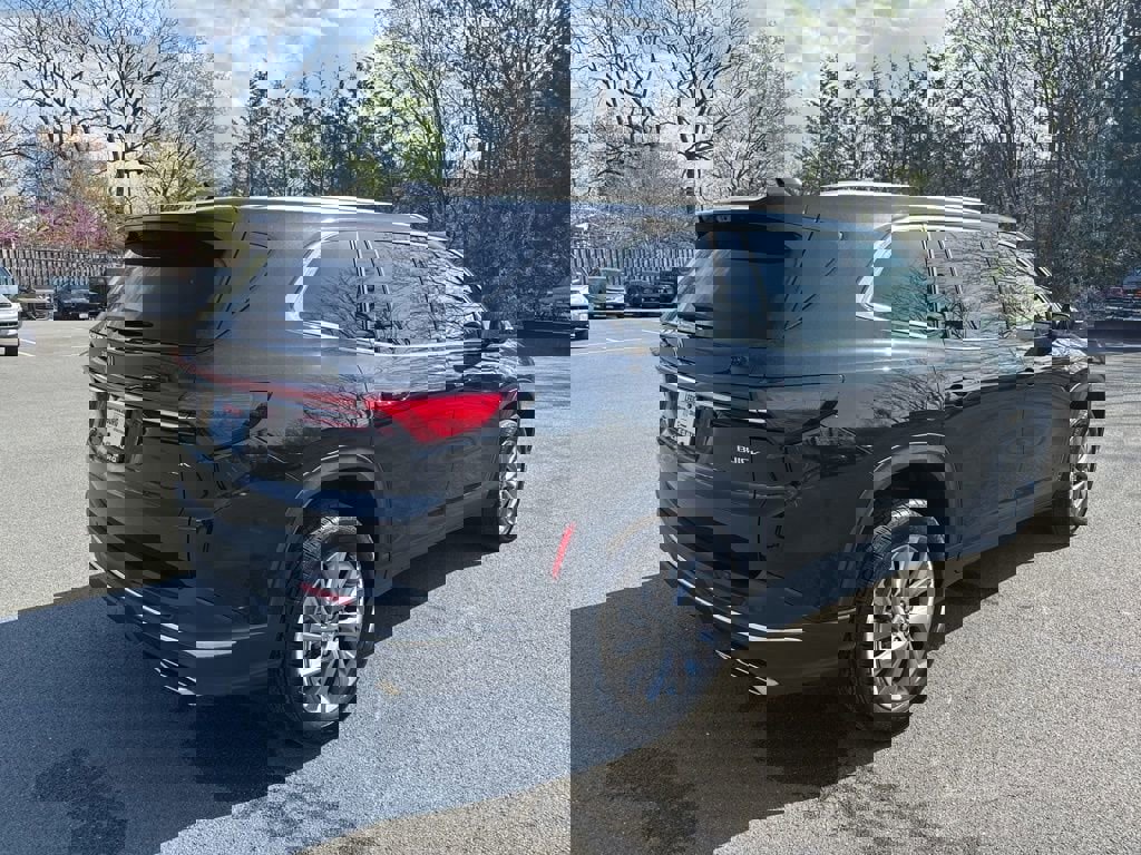 New 2026 Buick Enclave Preferred image 7