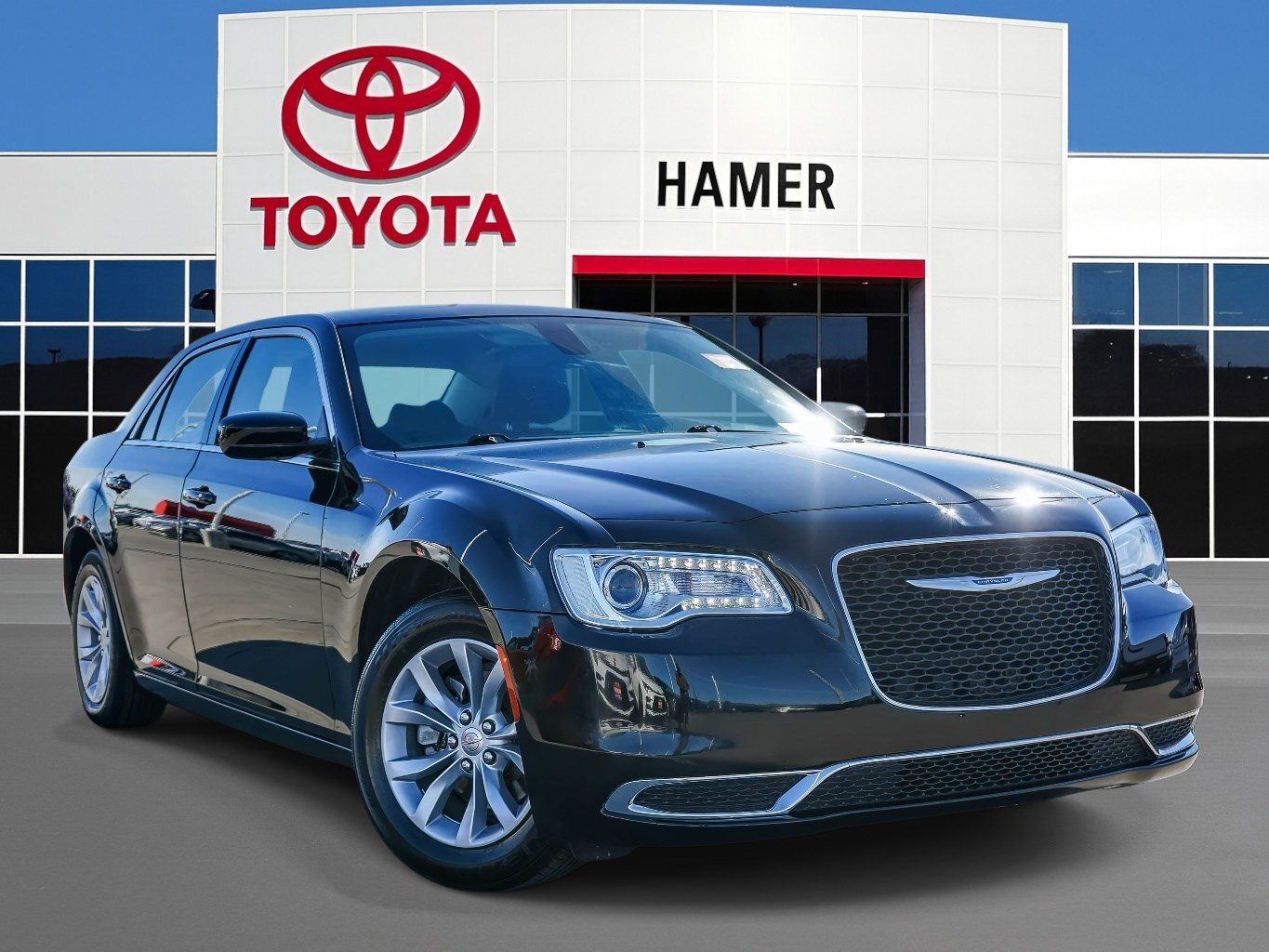 Used 2021 Chrysler 300 Touring