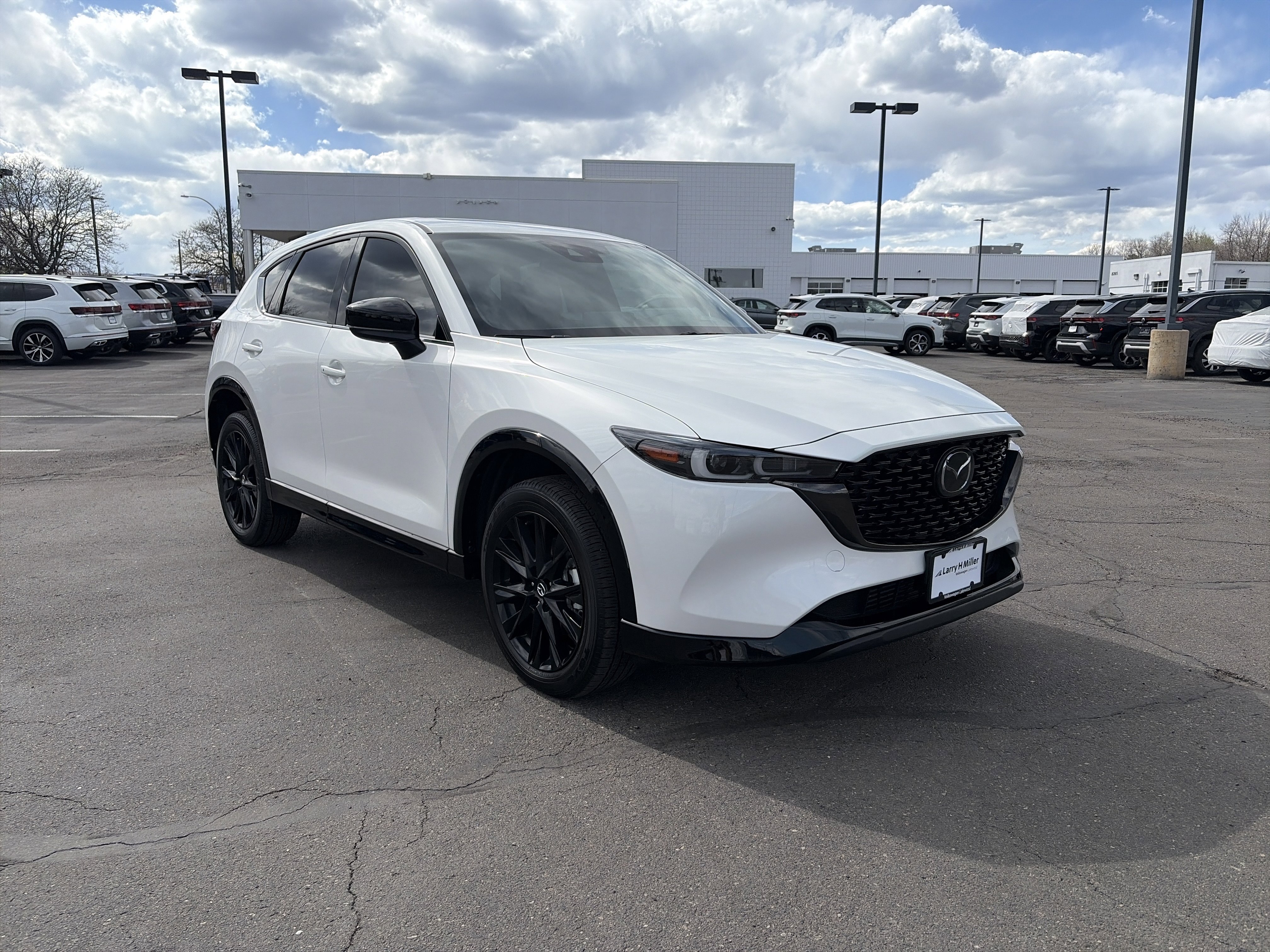 Used 2024 MAZDA CX-5 Carbon Edition image 4