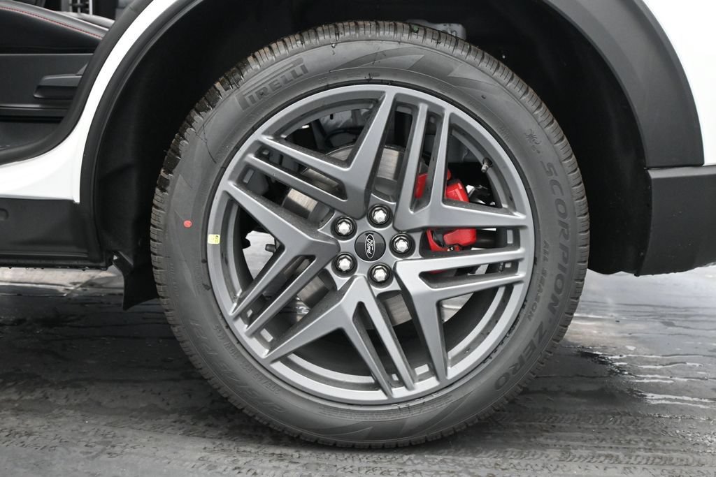 New 2026 Ford Explorer ST-Line w/ ST-Line Street Pack RWD image 22