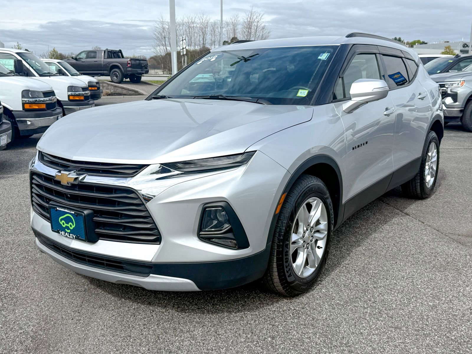 Used 2019 Chevrolet Blazer LT w/ Sound & Technology Package AWD/4WD image 3