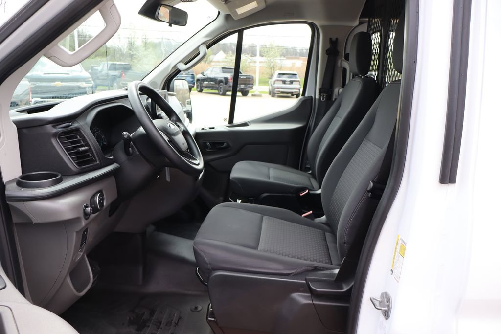 Used 2023 Ford Transit 250 Low Roof AWD w/ Exterior Upgrade Package image 9