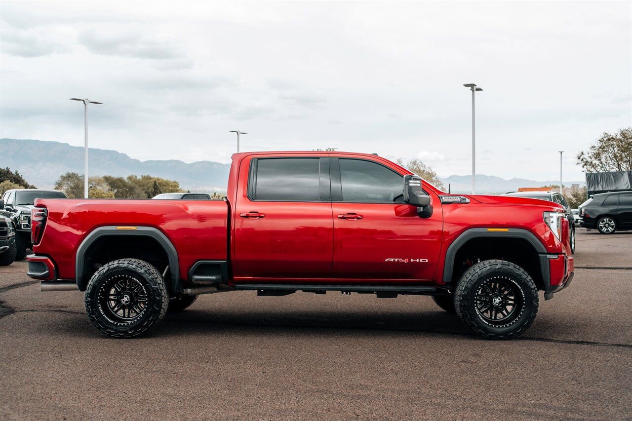 Used 2024 GMC Sierra 2500 AT4 w/ AT4 Premium Plus Package AWD/4WD image 8