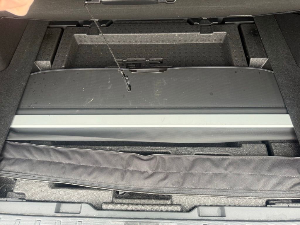 Used 2022 Subaru Outback Touring image 41