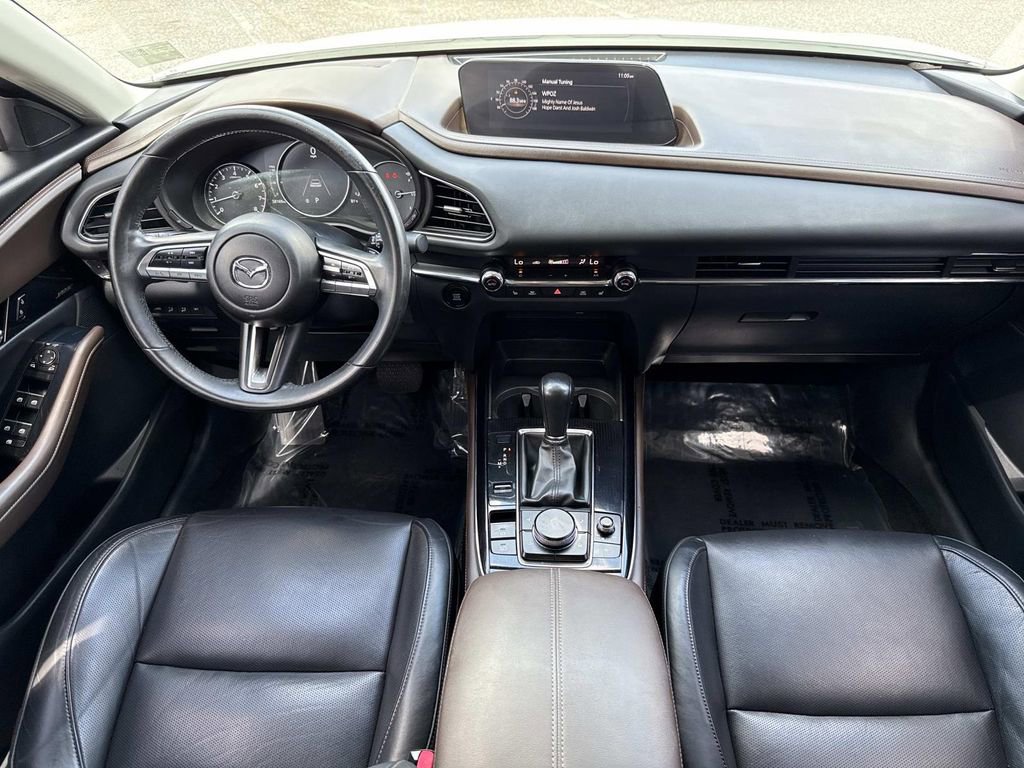Used 2021 MAZDA CX-30 FWD 2.5 S w/ Premium Package image 19