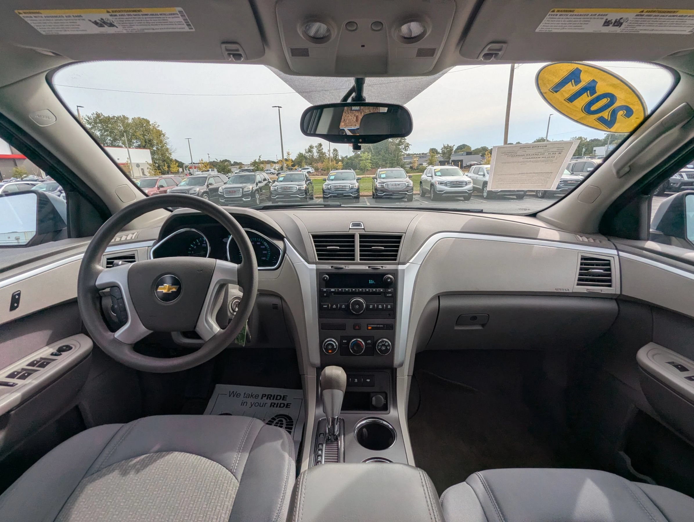 Used 2011 Chevrolet Traverse LS FWD image 14