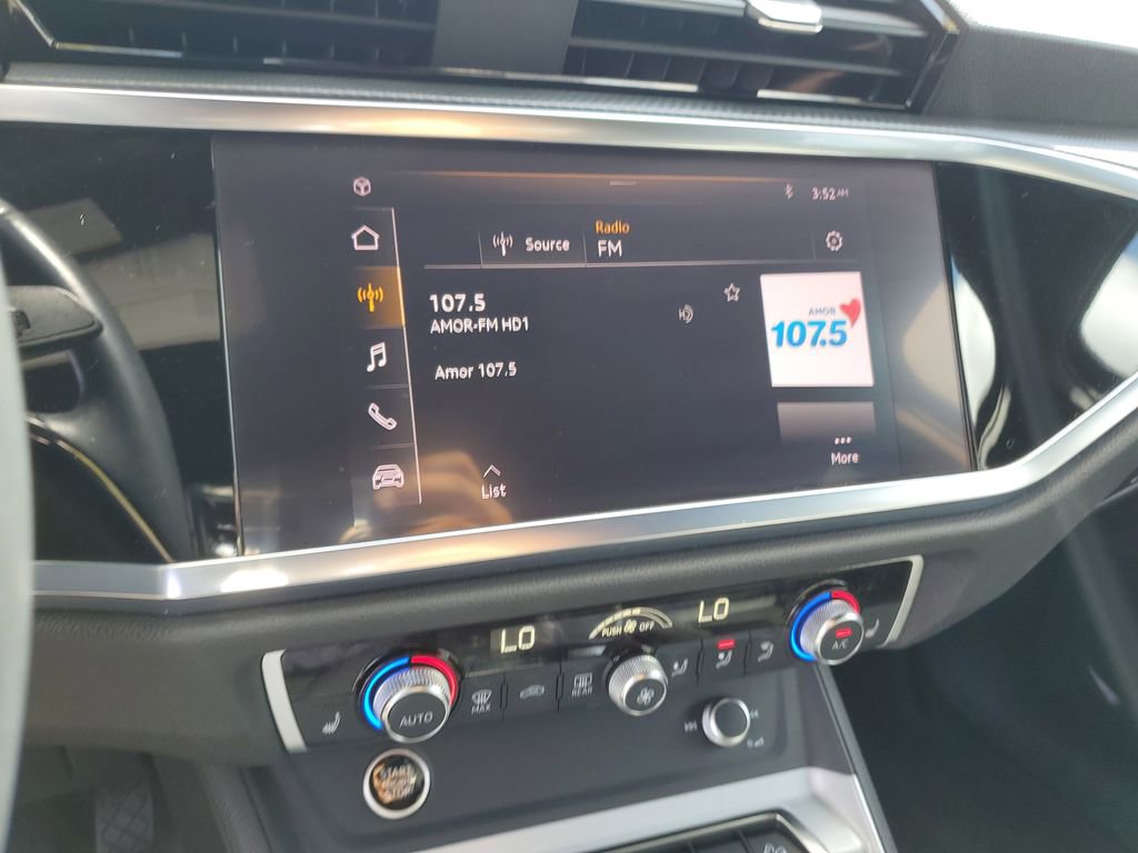 Used 2021 Audi Q3 2.0T Premium Plus w/ Premium Plus Package image 28