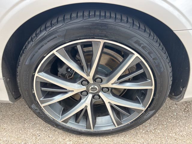 Used 2018 Volvo S90 T5 Momentum w/ Convenience Package AWD/4WD image 13