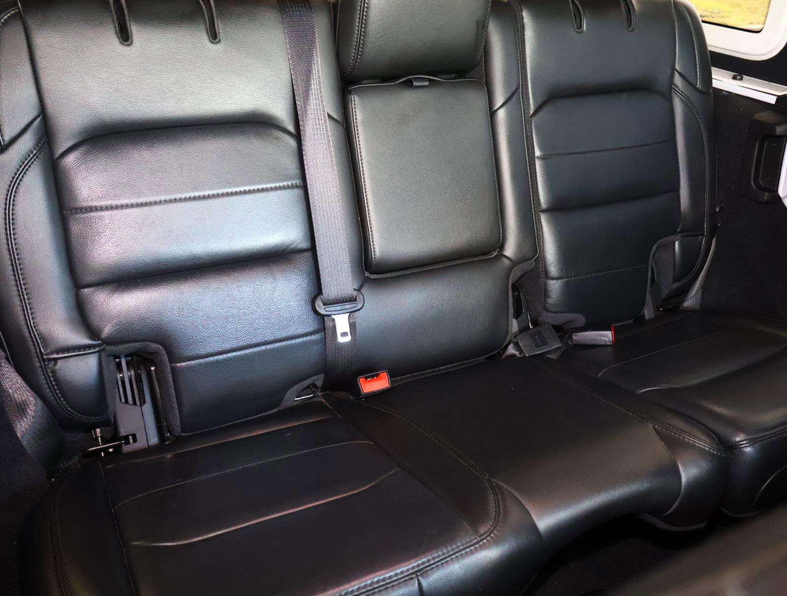 Used 2020 Jeep Wrangler Unlimited Sahara image 19