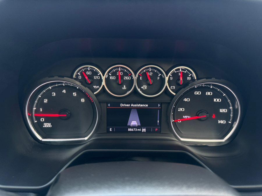 Used 2021 Chevrolet Suburban RST w/ Luxury Package image 54