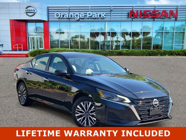Used 2025 Nissan Altima 2.5 SV