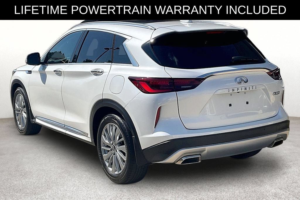 Certified 2024 INFINITI QX50 Luxe w/ Accent Package FWD image 11