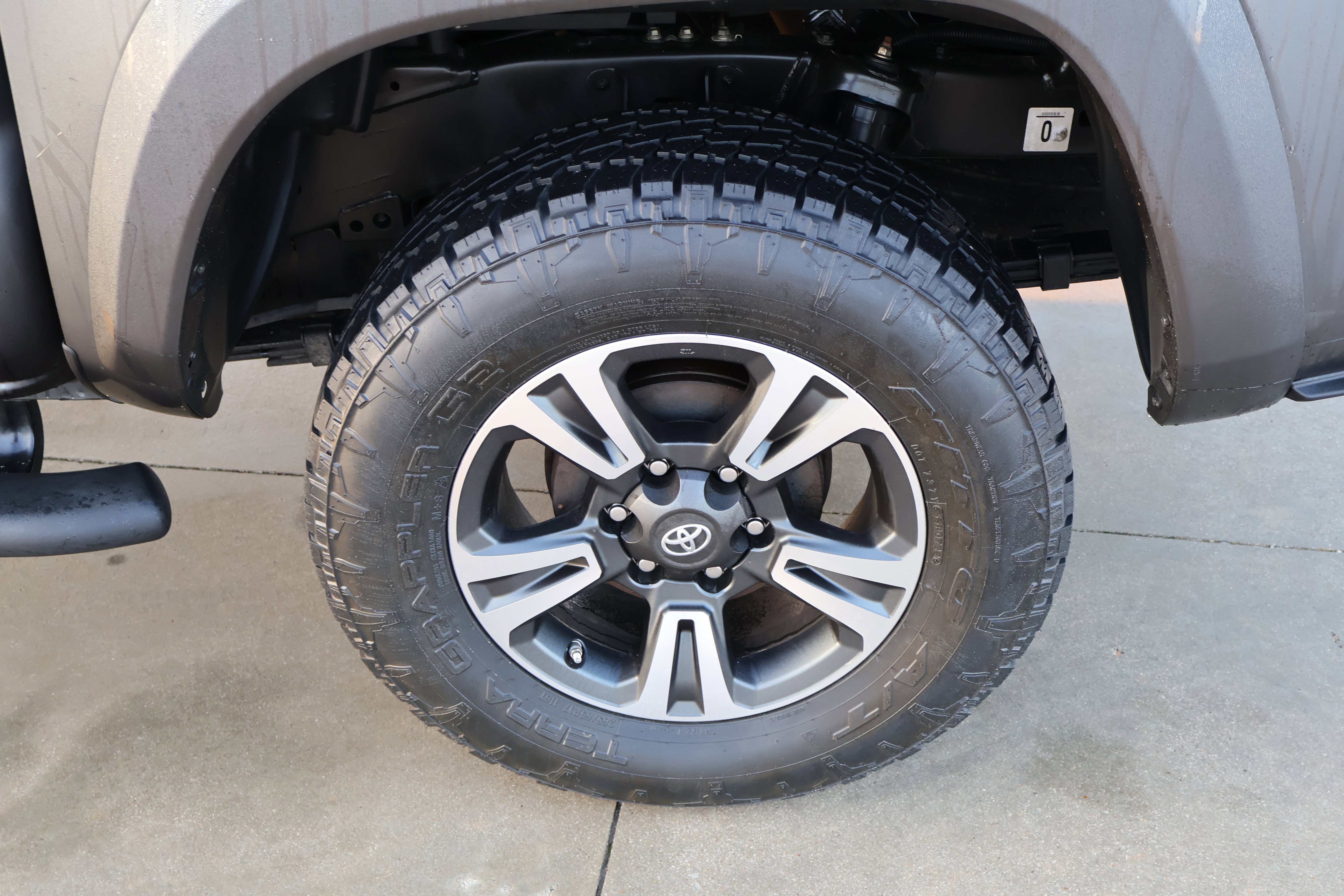 Used 2019 Toyota Tacoma TRD Sport image 12