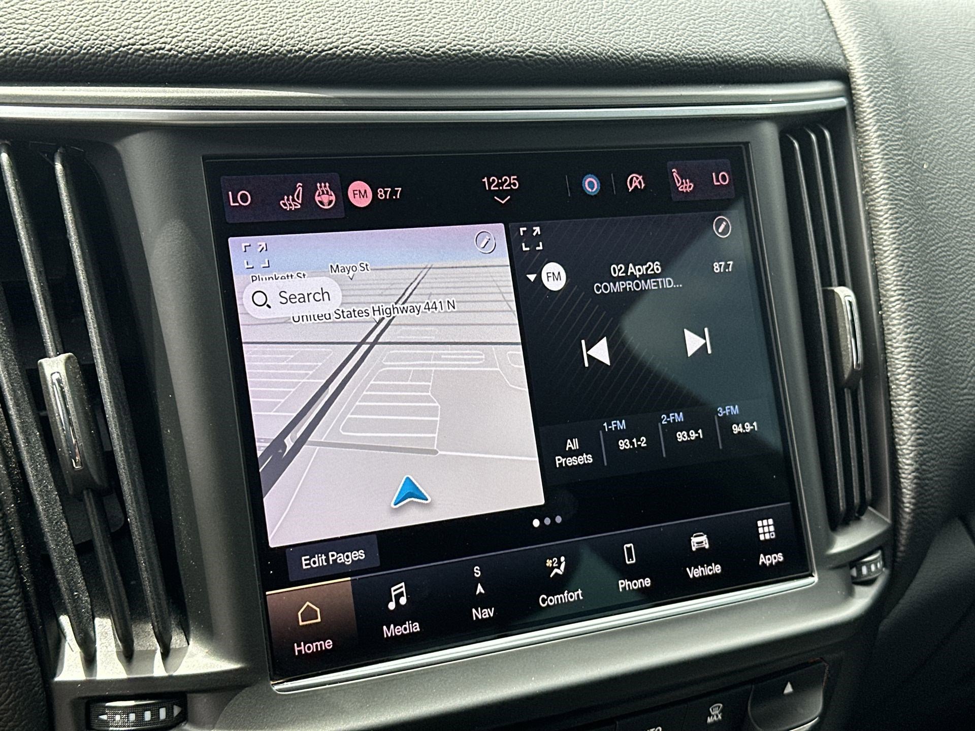 Used 2022 Maserati Levante GT AWD/4WD image 12