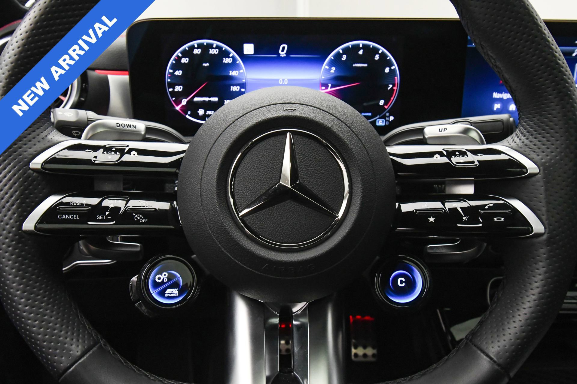 Used 2025 Mercedes-Benz CLA 35 AMG 4MATIC image 36