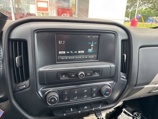 Used 2017 Chevrolet Silverado 1500 Custom w/ Custom Convenience Package image 29