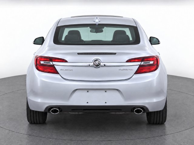 Used 2016 Buick Regal Sport Touring FWD image 7