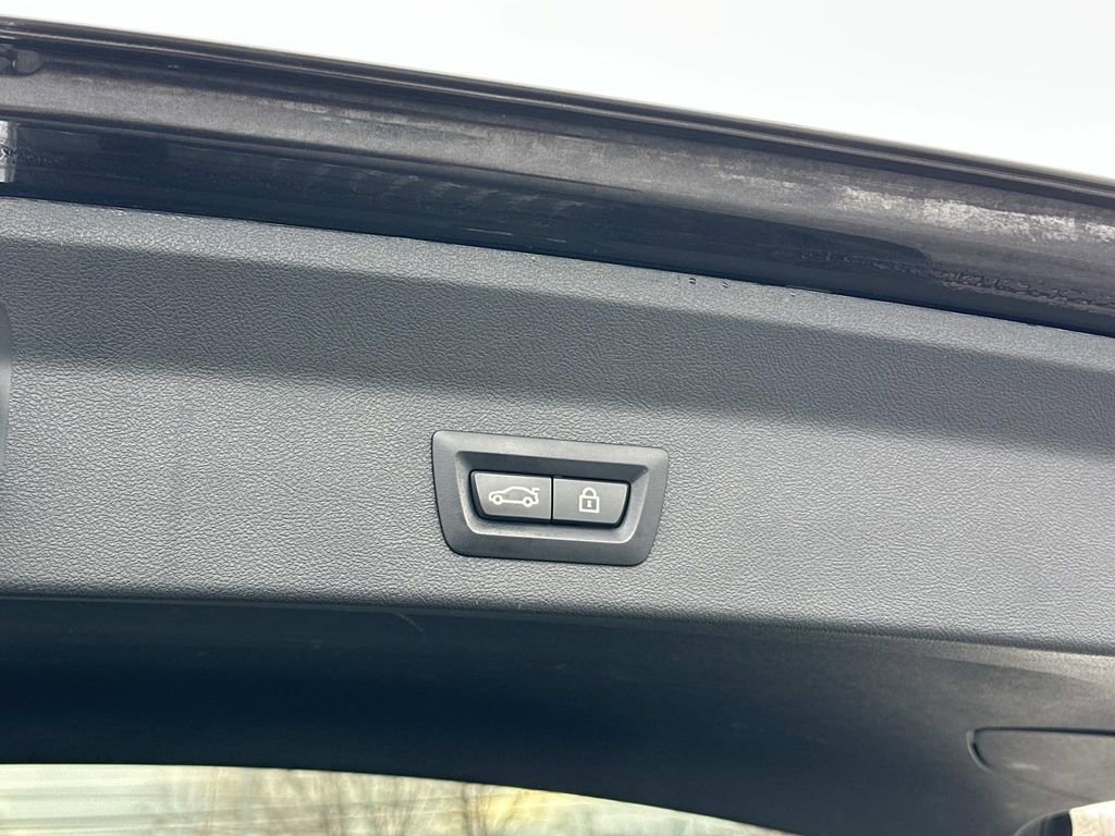 Used 2023 BMW X3 xDrive30i w/ Premium Package image 33