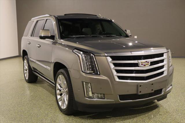 Used 2018 Cadillac Escalade Premium Luxury image 1