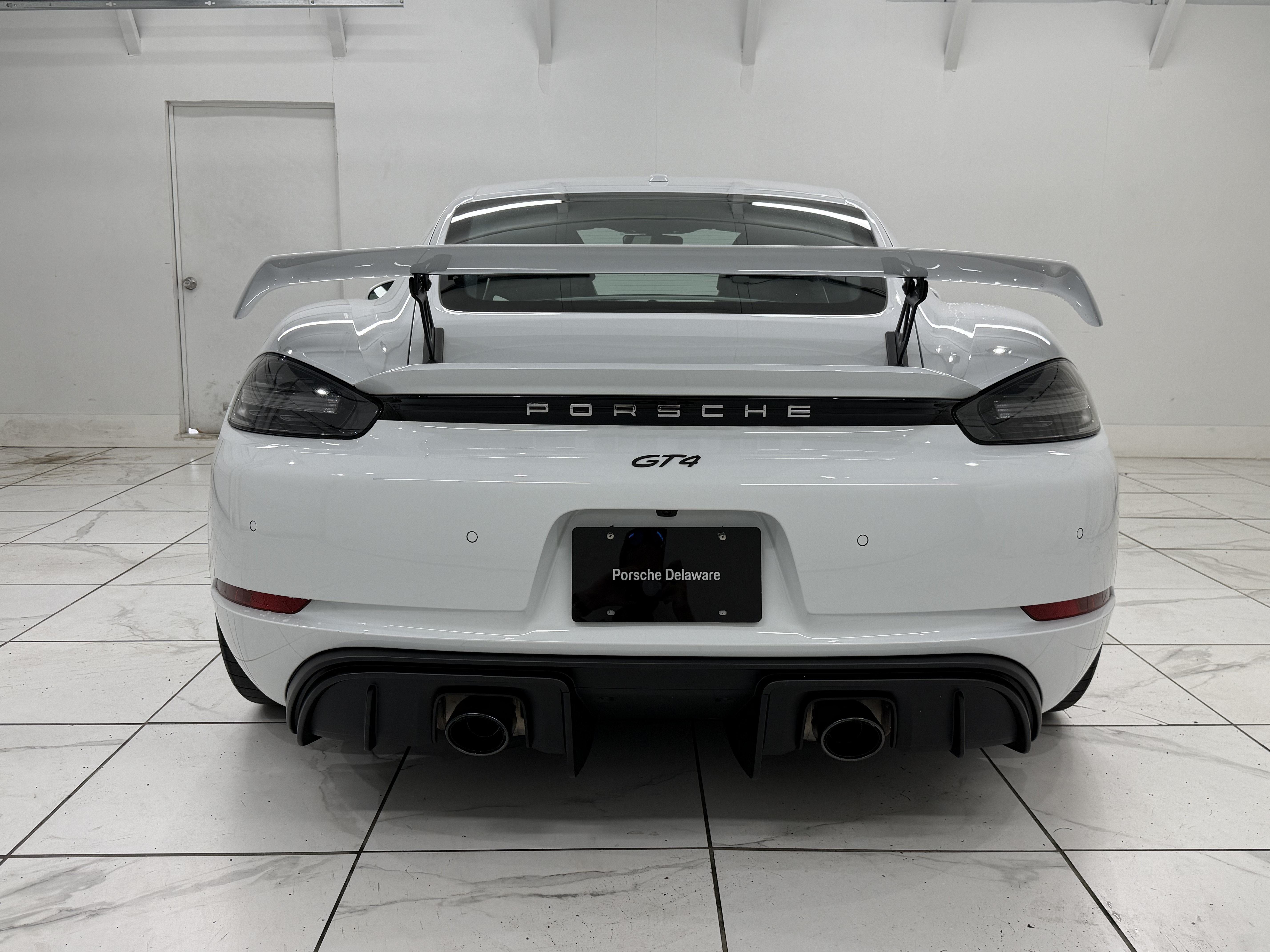 Certified 2022 Porsche 718 Cayman GT4 RWD image 13
