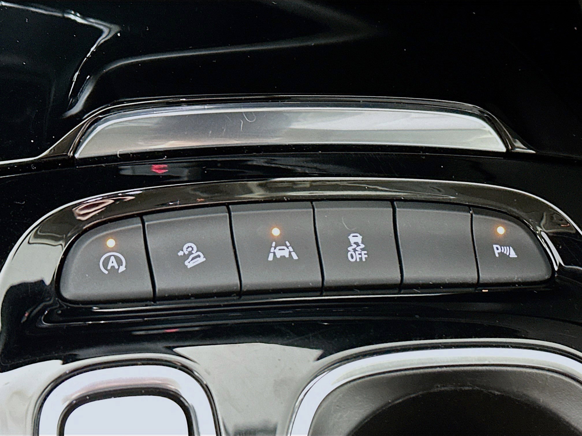 Used 2023 Buick Envision Preferred AWD/4WD image 19