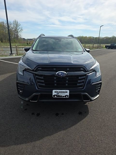 Used 2025 Subaru Ascent Bronze Edition w/ Popular Package #2 image 2