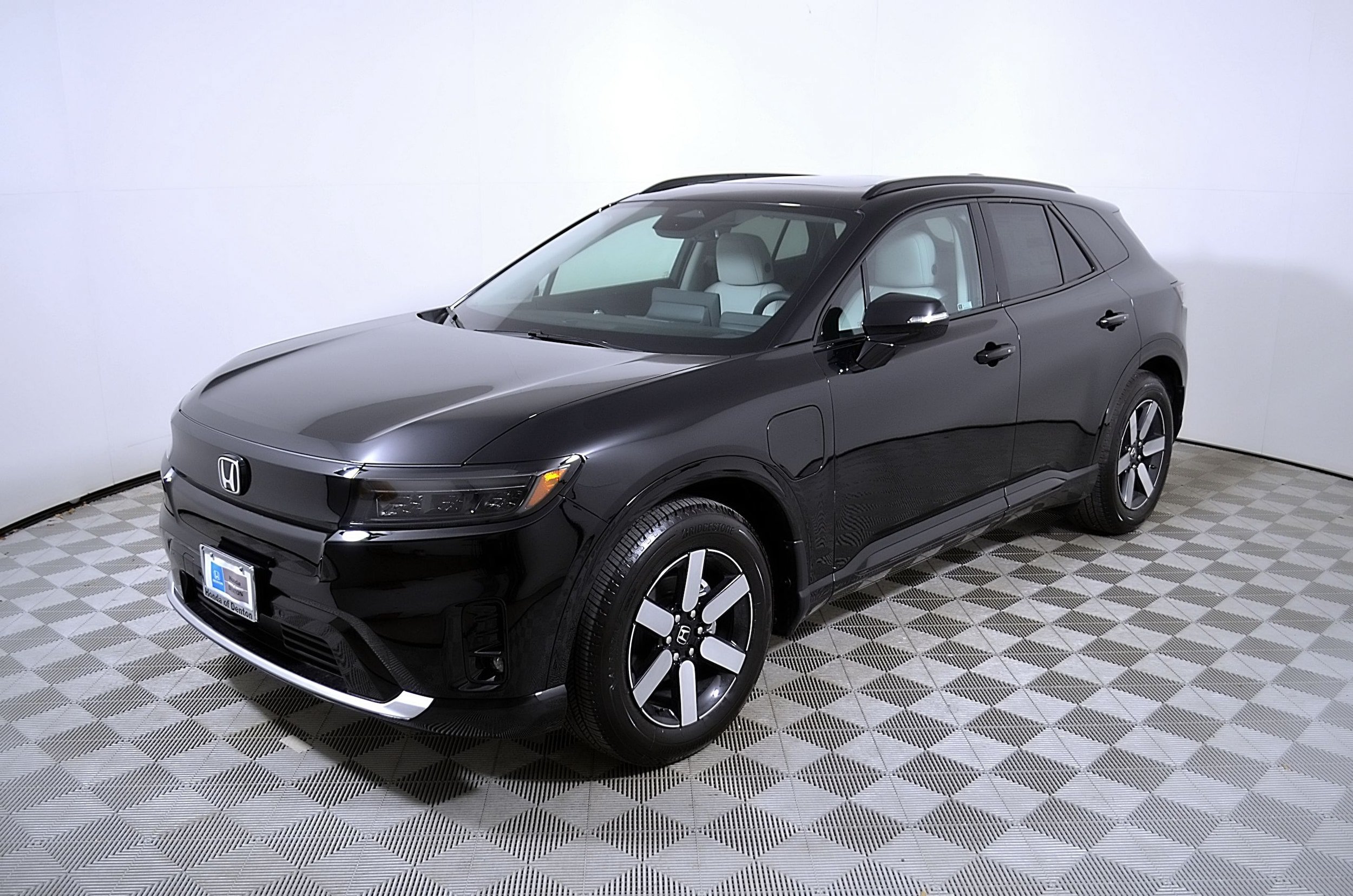 New 2026 Honda Prologue Touring image 3