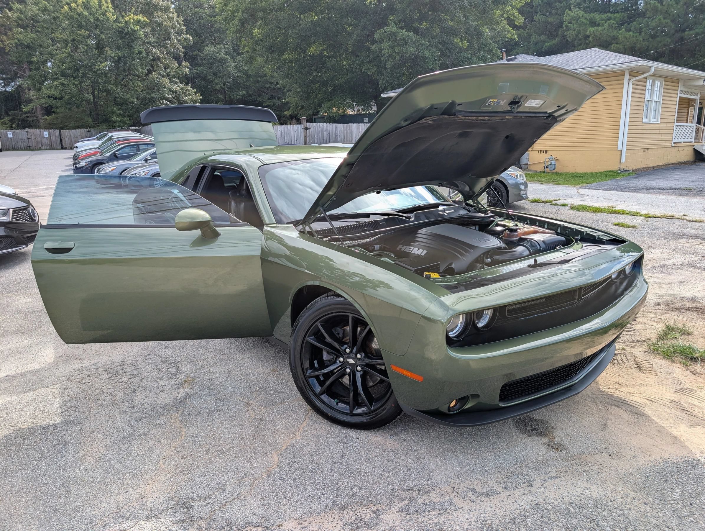 Used 2018 Dodge Challenger R/T Plus RWD image 11