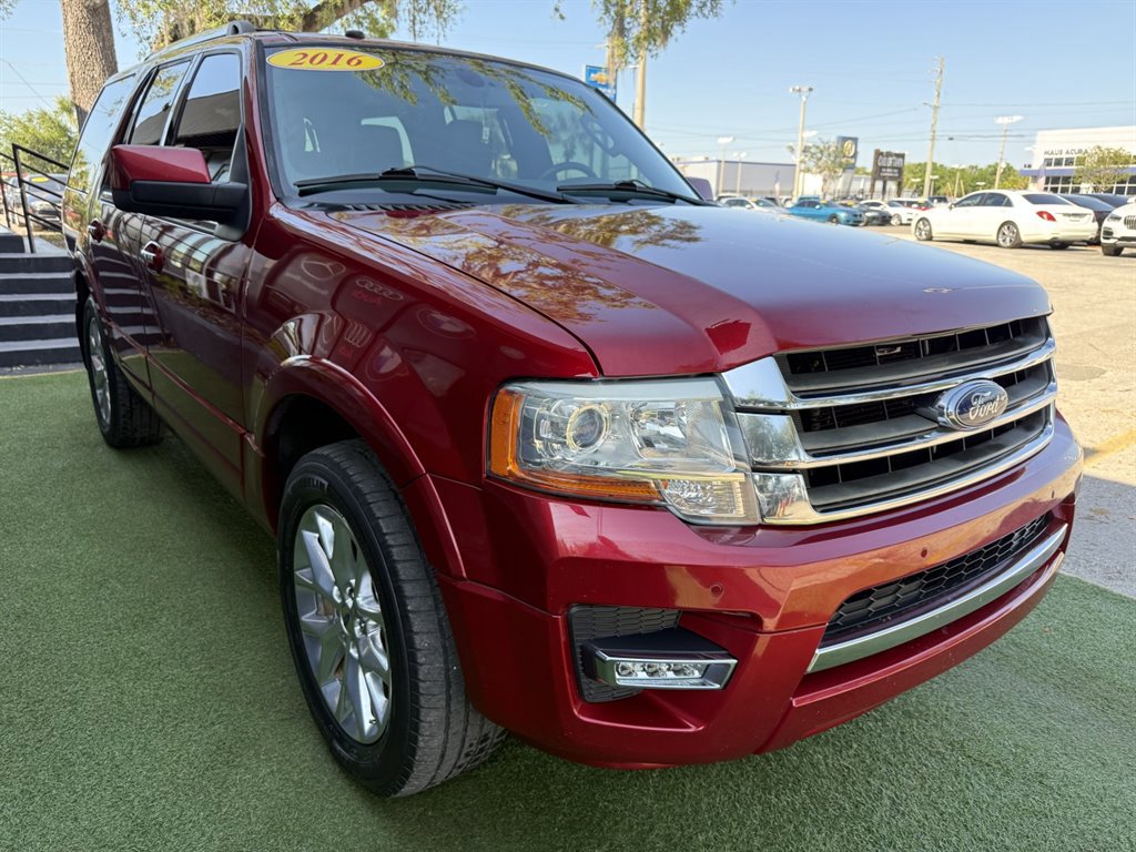 Used 2016 Ford Expedition Limited w/ Equipment Group 301A RWD image 3