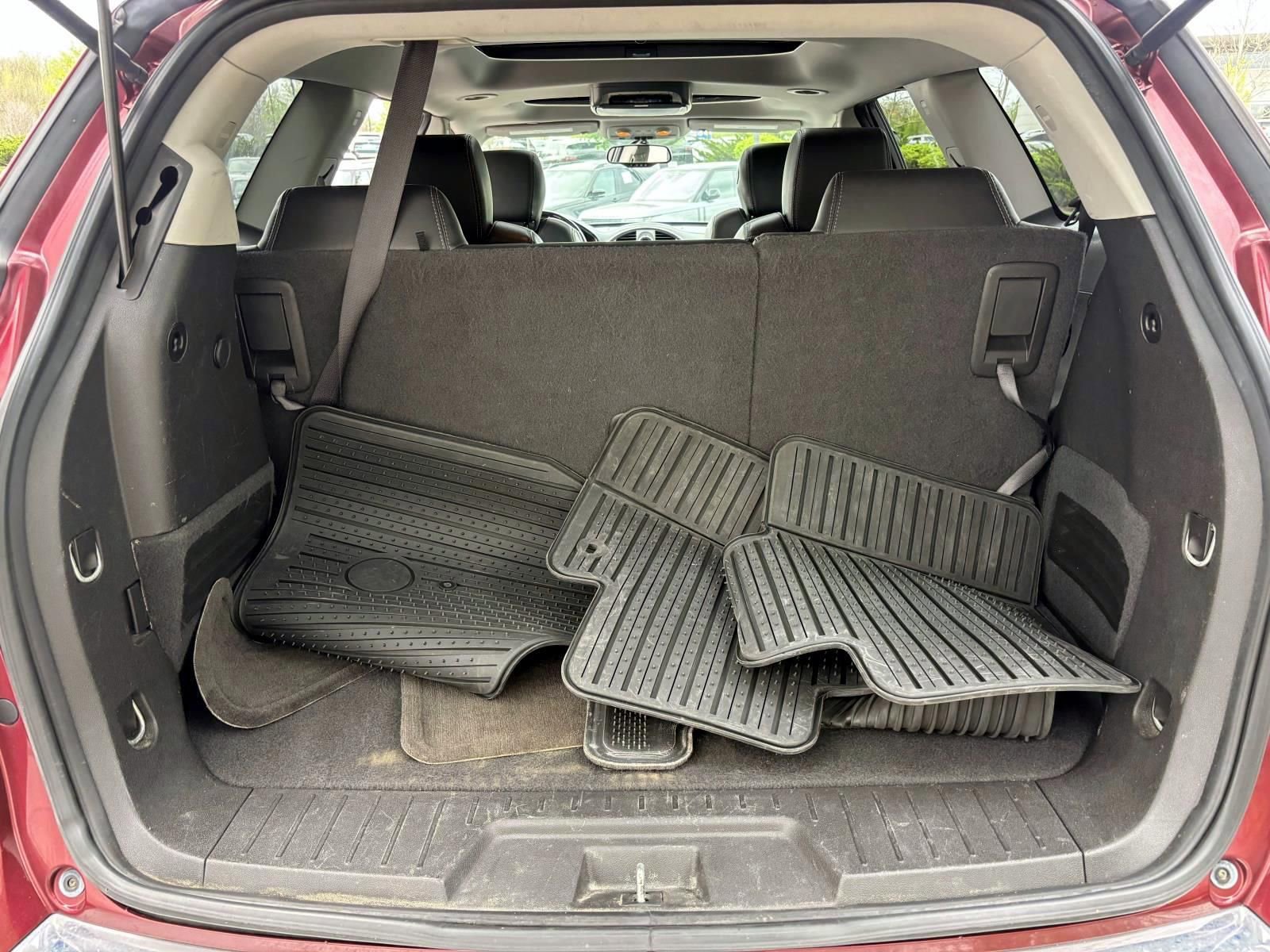 Used 2016 Buick Enclave Leather FWD image 9