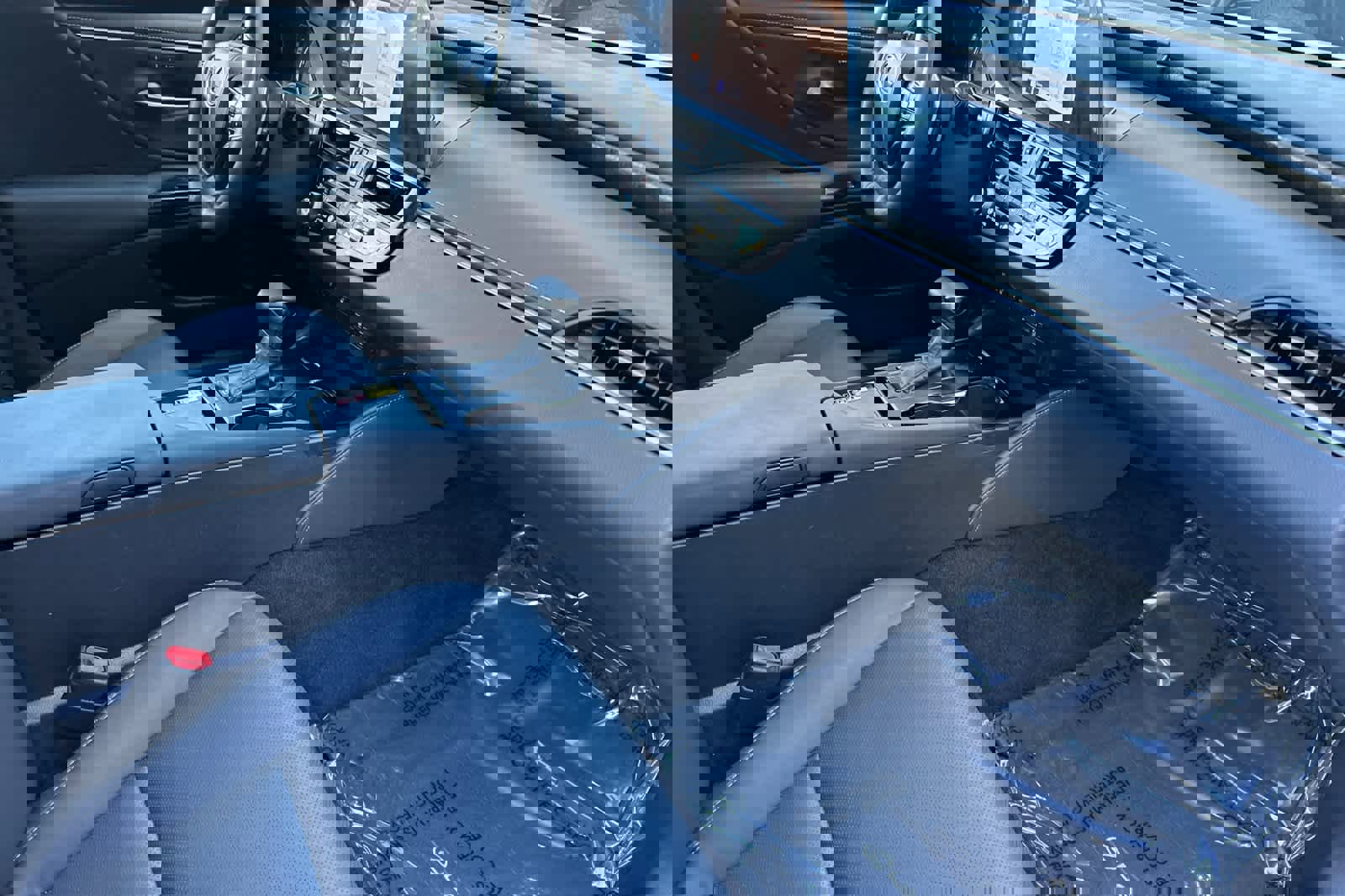 Used 2023 Lexus ES 300h w/ Premium Package image 16