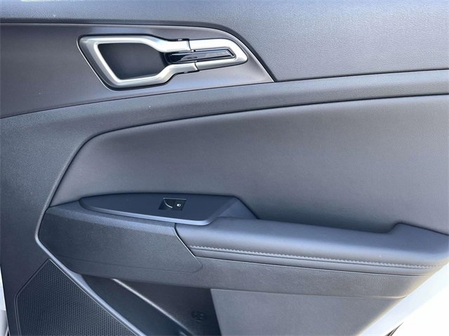 New 2026 Kia Sportage EX image 16