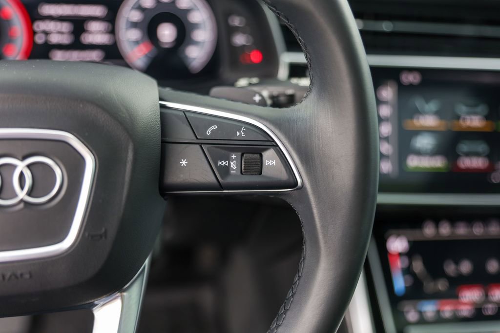 Used 2021 Audi Q7 3.0T Premium Plus image 13