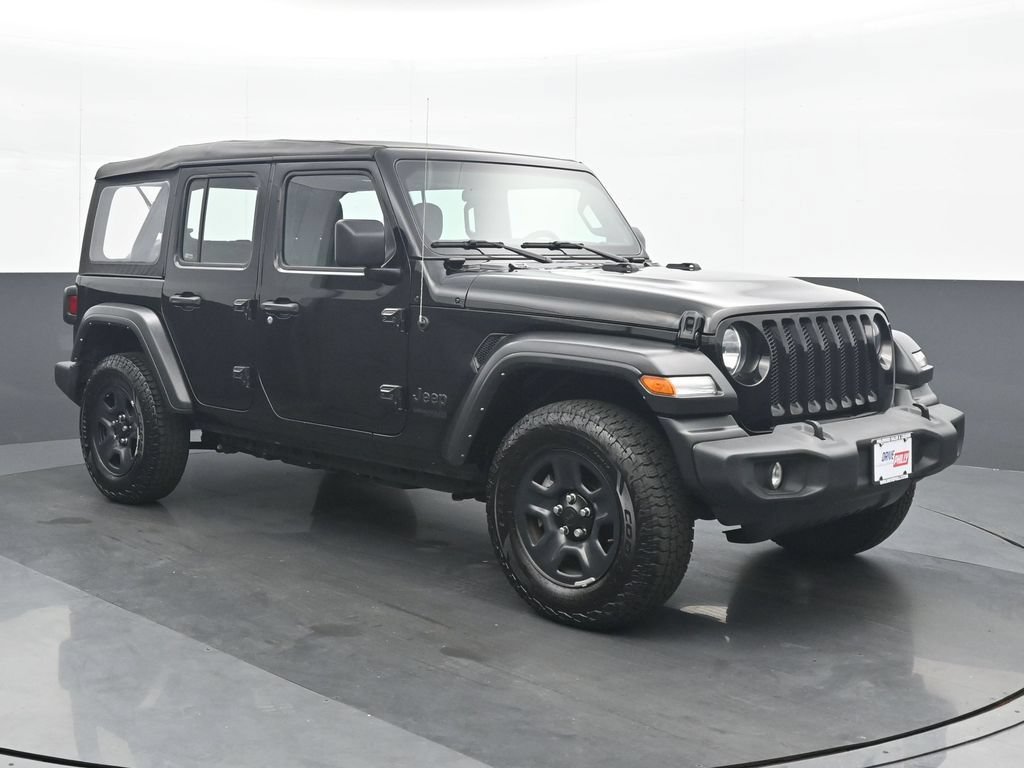 Used 2022 Jeep Wrangler Unlimited Sport AWD/4WD image 9