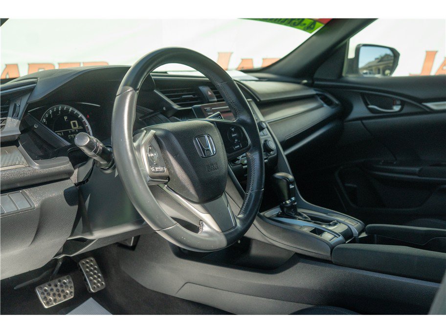 Used 2018 Honda Civic Sport image 16