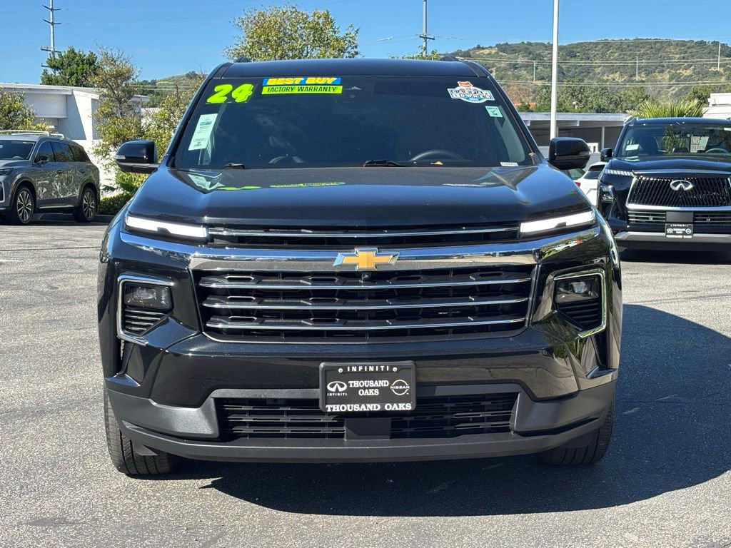 Used 2024 Chevrolet Traverse LT w/ Trailering Package image 9