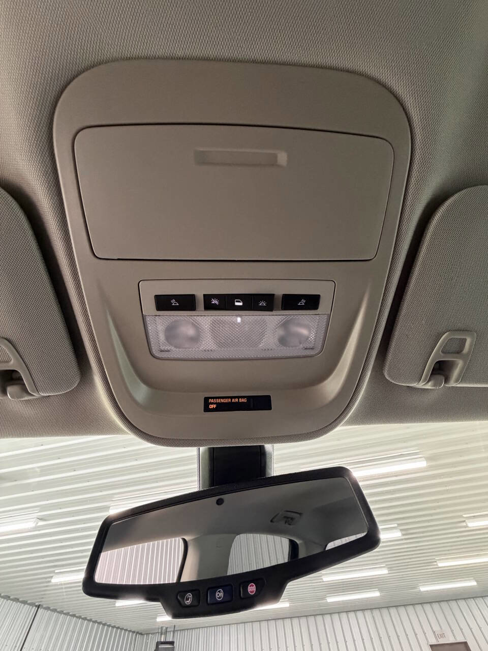 Used 2016 GMC Canyon SLE w/ All Terrain Adventure Package image 33